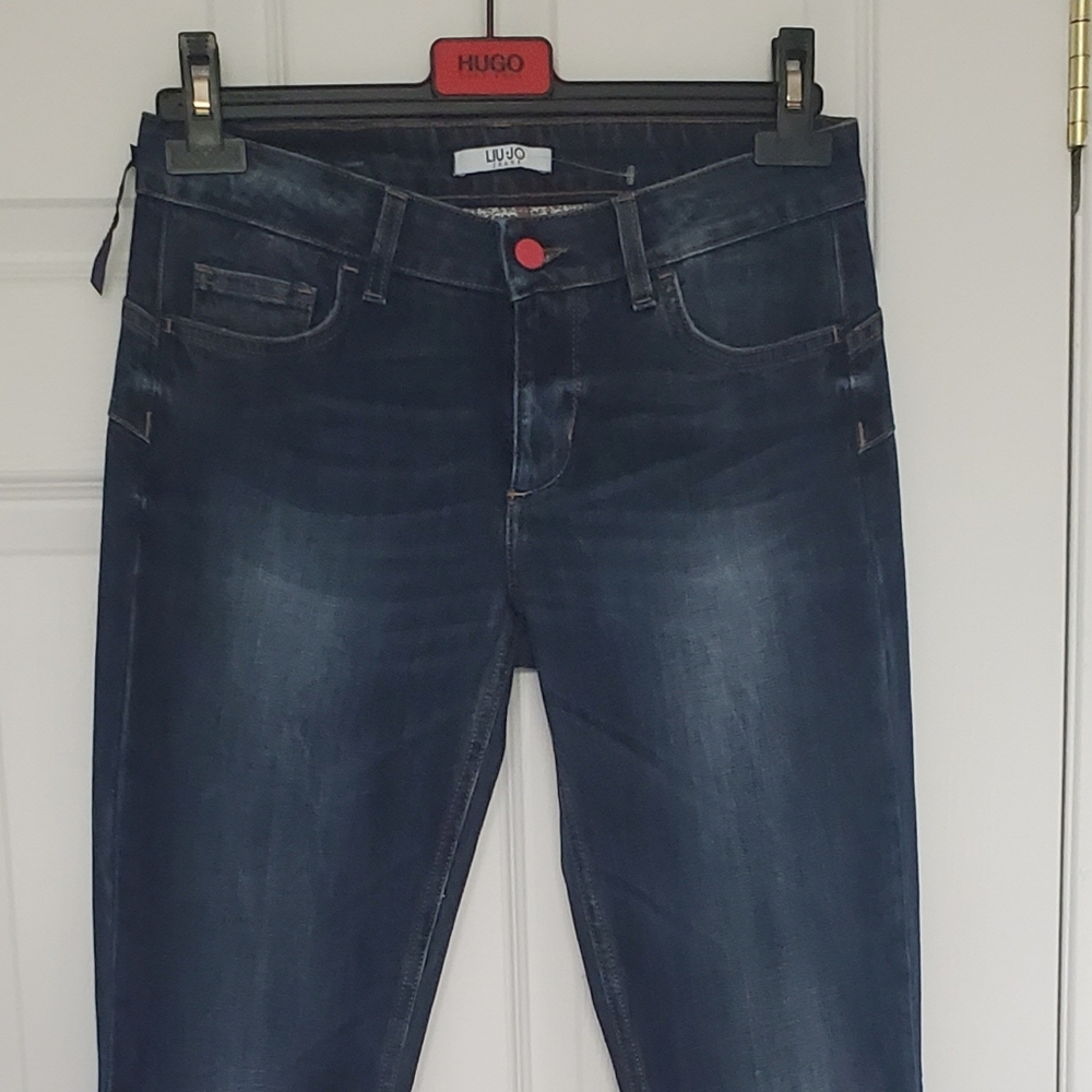 Jeans đź‘– - Picture 2 of 3